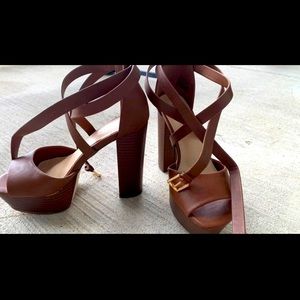 Wraparound Strappy Sandal